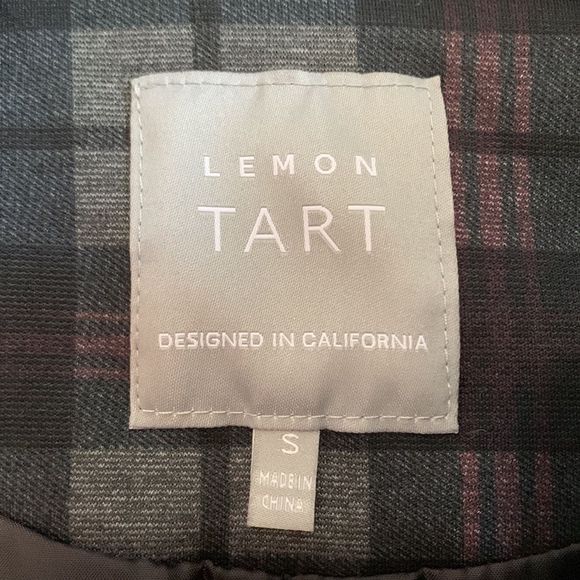 Puffer Zip Vest Small Blue Purple Quilted Plaid Pockets New Lemon Tart Womens - Picture 8 of 8